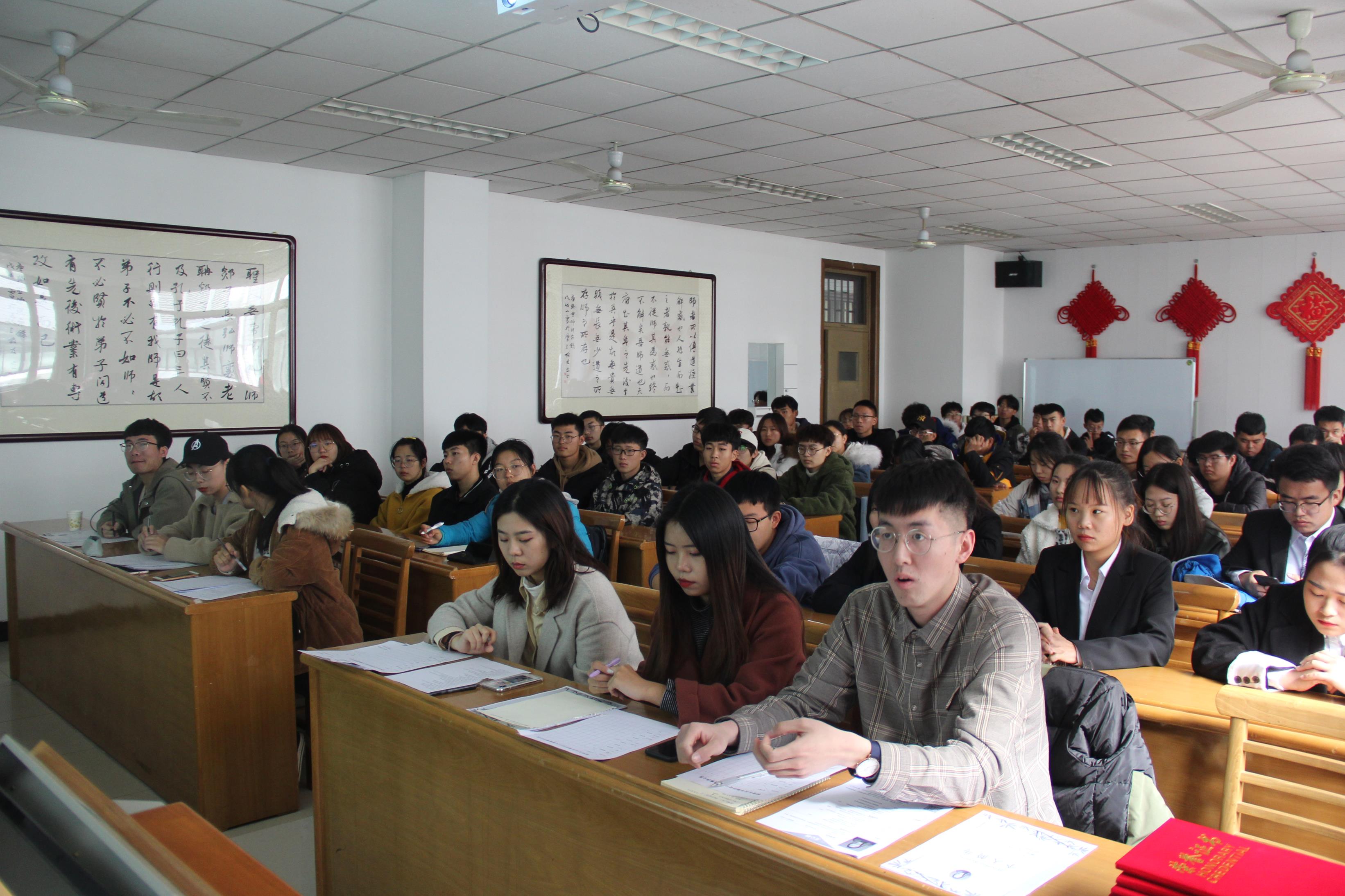 永利yl23411举办第十届职场礼仪与简历设计大赛 (2).jpg 永利yl23411举办第十届职场礼仪与简历设计大赛 (2).jpg